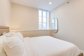 Mont Royal Suites