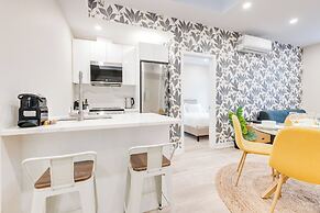 Mont Royal Suites