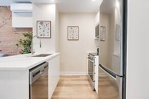 Mont Royal Suites