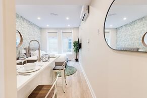 Mont Royal Suites