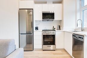 Mont Royal Suites