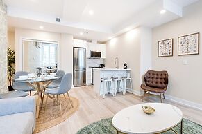 Mont Royal Suites