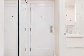 Mont Royal Suites