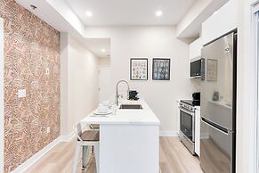 Mont Royal Suites