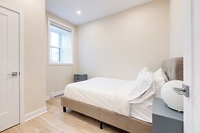 Mont Royal Suites