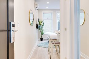 Mont Royal Suites