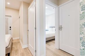 Mont Royal Suites