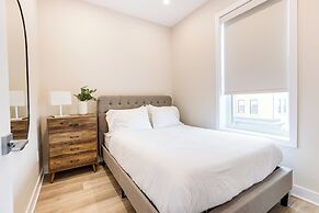 Mont Royal Suites