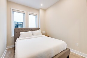 Mont Royal Suites
