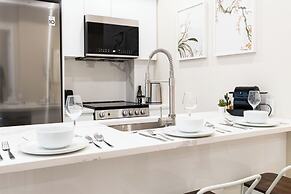 Mont Royal Suites