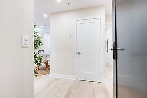 Mont Royal Suites