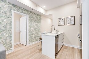 Mont Royal Suites