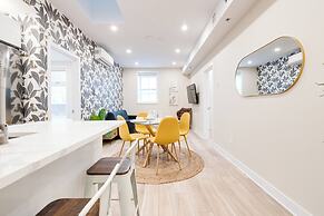 Mont Royal Suites