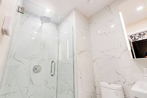 Mont Royal Suites