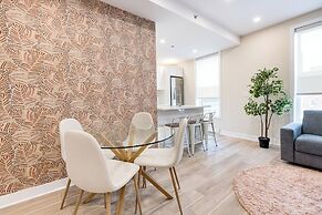 Mont Royal Suites
