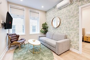 Mont Royal Suites