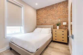 Mont Royal Suites