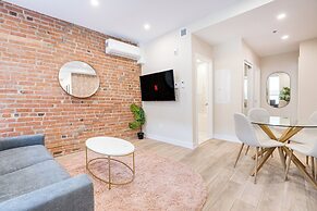 Mont Royal Suites