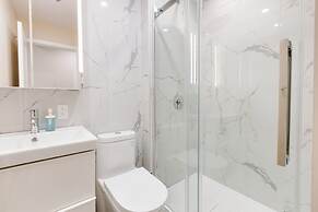 Mont Royal Suites