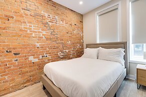 Mont Royal Suites