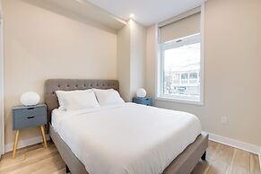 Mont Royal Suites
