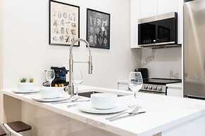 Mont Royal Suites