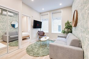 Mont Royal Suites