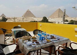Pyramids Holiday Escape
