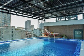 Serene Sea Beach Hotel Danang