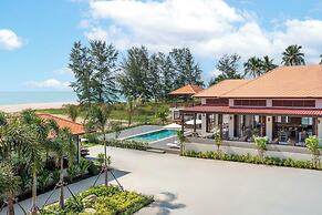 Natural Beach Resort