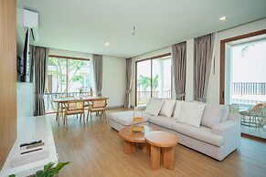Natural Beach Resort