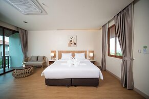 Natural Beach Resort