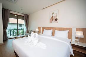 Natural Beach Resort