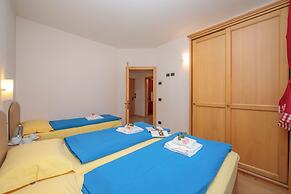 Baita Menin Apartments