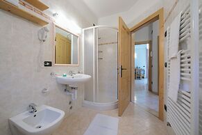 Baita Menin Apartments