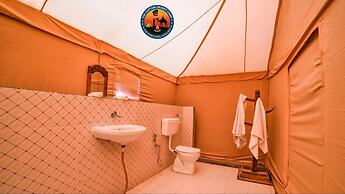 The Captain Desert Camp