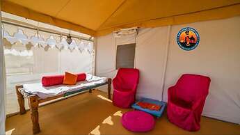 The Captain Desert Camp