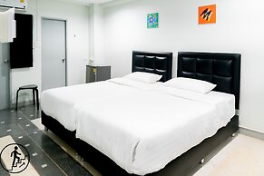 Suksomboon Residence
