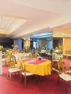 Nur Complex Hotel