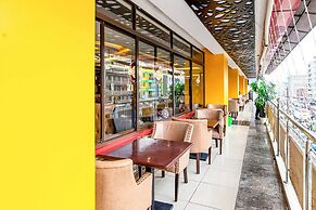 Nur Complex Hotel