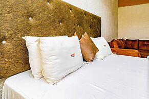 Nur Complex Hotel
