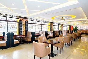 Nur Complex Hotel