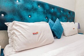 Nur Complex Hotel