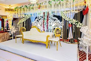 Nur Complex Hotel