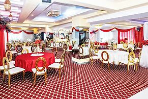 Nur Complex Hotel