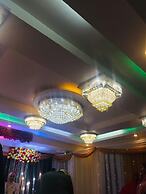 Nur Complex Hotel