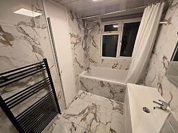 Standard Double Room - Shared