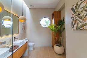 Villa Linaria by Pertama Stay