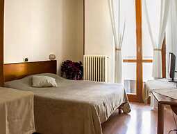 HOTEL DOMUS