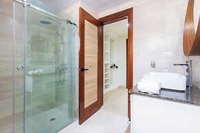 Tropical 2BR Retreat - Terrace, BBQ and Pool